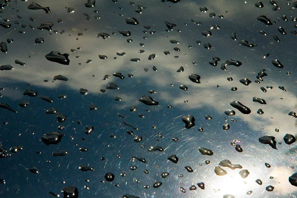 Textur Hintergrund Regentropfen Auf Der Lackierung Des Fahrzeugs Lackierte Oberflächen — Stockfoto