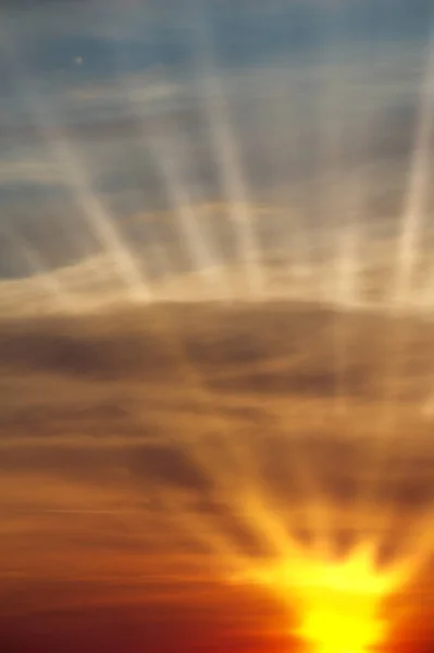 Wolken Zonsopgangen Zonsondergangen Een Zichtbare Massa Van Gecondenseerde Waterdamp Atmosfeer — Stockfoto