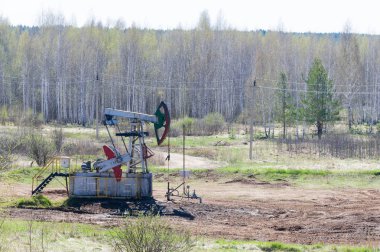 Yağ pompaları. Yağ Sanayi donanımları. Petrol pompa petrol sondaj platformu Enerji sanayi makinesi ham petrol için
