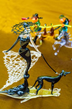 Doku, arka plan, desen. Camdan yapılmış oyuncaklar