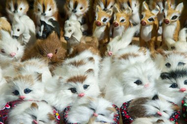 Makaleler yapay kürk ürünleri. küçük hayvanlar çeşitli