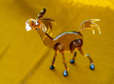 Doku, arka plan, desen. Camdan yapılmış oyuncaklar