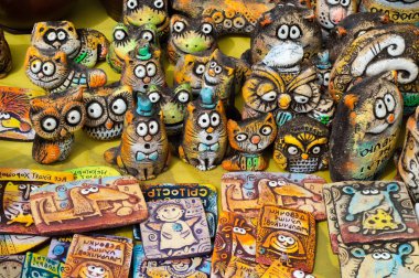 Kil oynak oyuncak. Yazılı oyuncaklar. Kızlar erkekten daha vardır. L