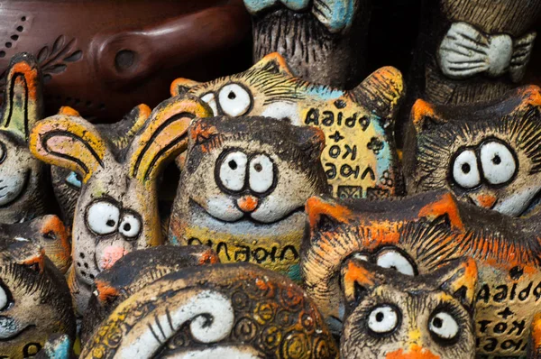 Kil oynak oyuncak. Yazılı oyuncaklar. Kızlar erkekten daha vardır. L