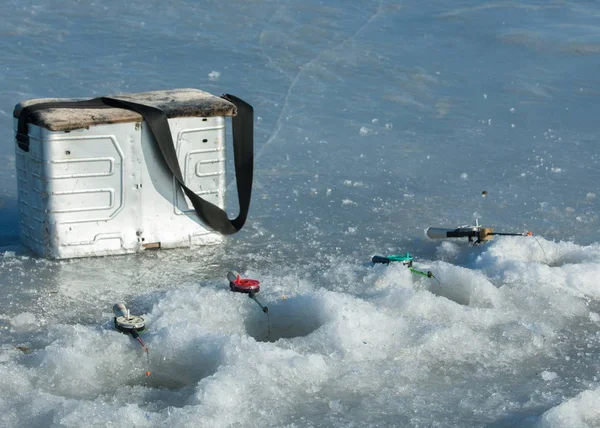 River Flood Fiskare Sönderriven Floden Isen Fiskare Floden Med Sista — Stockfoto