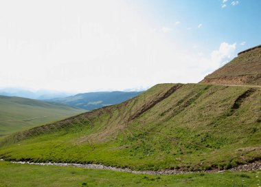 dağ, dağ, tepe. Kazakistan. Tien Shan. Takma Yaylası