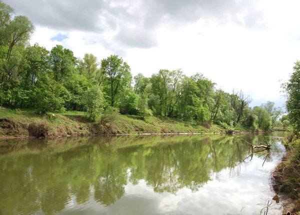 Ciel Été Dans Les Nuages Rivière Panorama Dans Une Journée — Photo