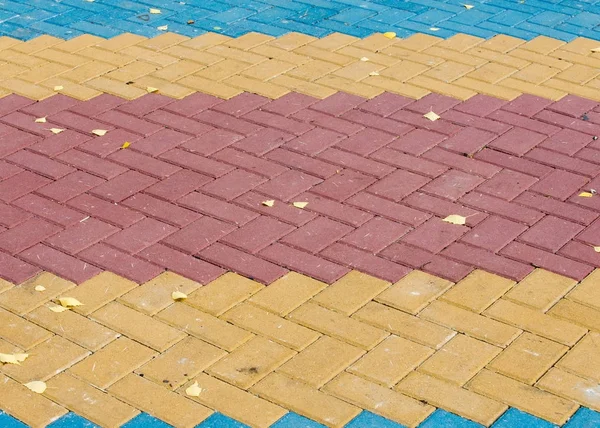 Texture Background Sidewalk Blocks Color Autumn Leaves Lie Pavement — Stock Photo, Image