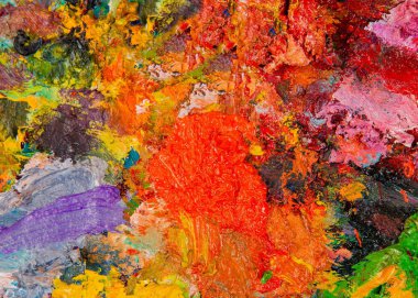 Sanatçının paleti dokusuna studio vurdu