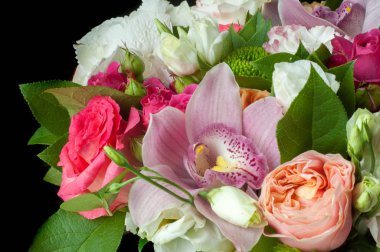 B Güzel buket çiçek büyük düğün töreni için hazır. 