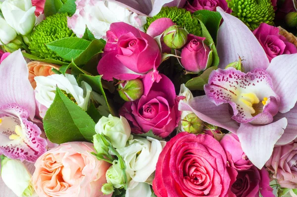 B Güzel buket çiçek büyük düğün töreni için hazır. 