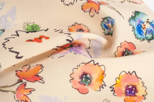 Doku, arka plan, desen. Kumaş ipek bej arka plan. Kumaş üzerine çiçek kırmızı mavi boyalı