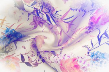 Doku, arka plan, desen. İpek kumaş. Doku pembe ve sarı çiçekler suluboya tekniği ile. Gül, papatya ve Mimoza ile duvar kağıtları. Tebrik kartı. İpek eşarp, şal. Tatil.