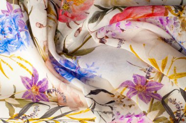 Doku, arka plan, desen. İpek kumaş. Doku pembe ve sarı çiçekler suluboya tekniği ile. Gül, papatya ve Mimoza ile duvar kağıtları. Tebrik kartı. İpek eşarp, şal. Tatil.