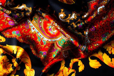 Arka plan doku, çizim. İpek kumaş. Sarı ve kırmızı renkler, Hint kumaş, ipek kumaş bahçesinde, çevresinde parlak desenleri ile kumaş baskılı ipek, baskılı kumaş Sanganery