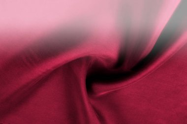  doku, kalın ipek kumaş kırmızı. Rengi kırmızı - her yerde pop kültürü, moda ve güzellik görüyoruz. Ve Sevgililer günü gelişiyle, romantizm rengini her zamankinden daha büyüktür