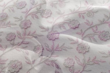 Doku, arka plan, desen. Pembe dantel beyaz arka plan üzerinde. Parlak pembe beyaz dantel ile. Çiçekler Lacy desenle. Doku pembe dantel arka plan, duvar kağıdı için kapalı