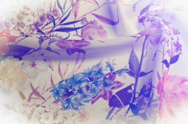 Doku, arka plan, desen. İpek kumaş. Doku pembe ve sarı çiçekler suluboya tekniği ile. Gül, papatya ve Mimoza ile duvar kağıtları. Tebrik kartı. İpek eşarp, şal. Tatil.