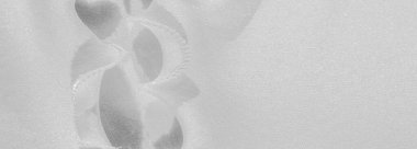 Doku, arka plan, ipek kumaş, beyaz kadın şal; Tasarım-cum