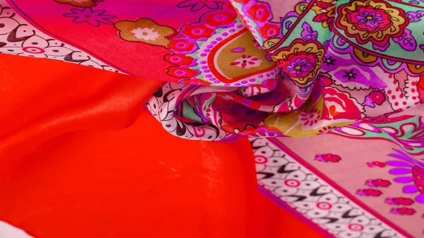 Текстура, фон, шелковая ткань Paisley, индийские темы украшены т — стоковое фото
