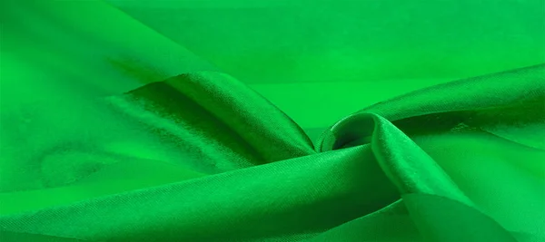 Textura, fundo, tecido listrado de seda verde com um s metálico — Fotografia de Stock