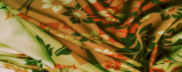 Текстура, фон, візерунок, тонкий шовк з квітковим принтом E — стокове фото