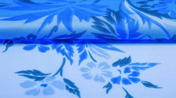 Textura, fondo, patrón, delicada seda azul con pri floral — Foto de Stock