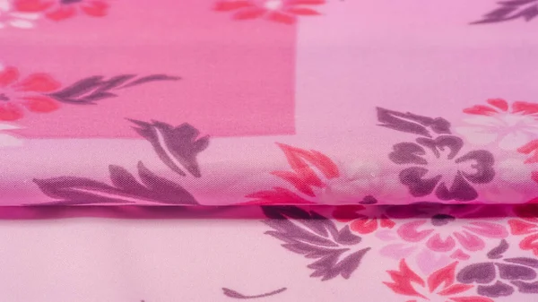Textura, fondo, patrón, delicada seda rosa con pri floral — Foto de Stock