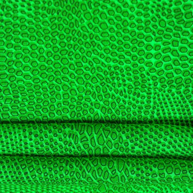 yeşil ipek kumaş, hayvan derisi. Tüm projeler yeni ve tasarımlı