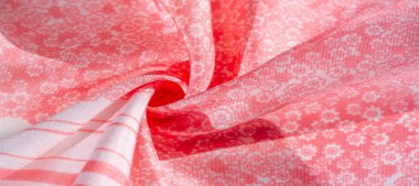 Doku, arka plan, desen, beyaz bir backgr üzerinde pembe ipek kumaş