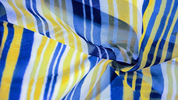 Textura de fundo. tecido de seda listrado multicolorido. México co — Fotografia de Stock