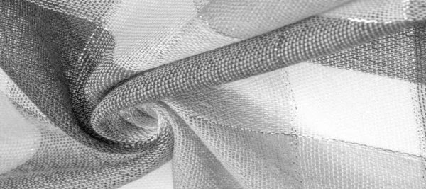 Textura, fundo, cachecol de seda feminino preto e branco com um — Fotografia de Stock