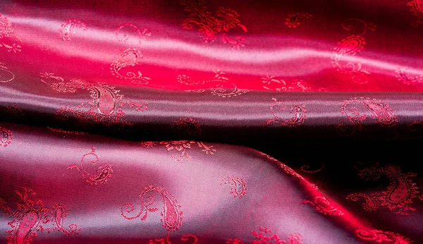 Textura, tela, seda roja con patrón paisley. Esta hermosa p —  Fotos de Stock