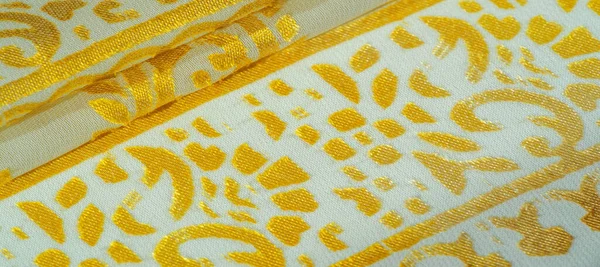 Текстура, візерунок, колекція, шовкова тканина, жіночий шарф, золотий — стокове фото