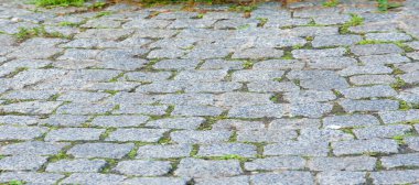 Granit kaldırım, yol, yol, kaldırım, geçit, kaldırım. bir çok 