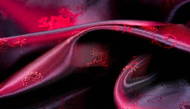 Doku, kumaş, paisley desenli kırmızı ipek. Bu güzel p