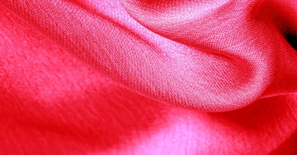 背景图案纹理壁纸，深红色的粉红色丝绸面料. — 图库照片