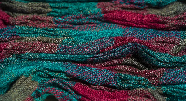 Текстурний фон, жіночий шарф текстурована хрустка тканина. шарф — стокове фото