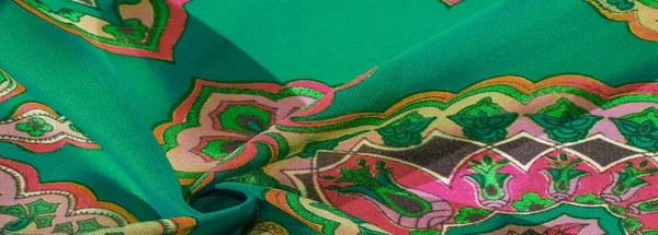 Textura, fondo, tela de seda multicolor con un patrón de —  Fotos de Stock