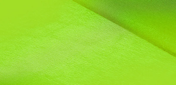 丝绸织物的背景纹理。这是天然的绿色沙拉 — 图库照片
