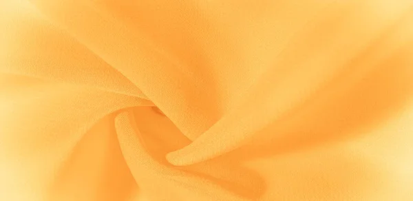 Μοτίβο φόντου υφής. Κίτρινο μεταξωτό ύφασμα με ένα λεπτό χαλάκι — Φωτογραφία Αρχείου