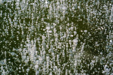 Doku deseni arka plan beyaz Kış, nehir buz hava kabarcıkları s