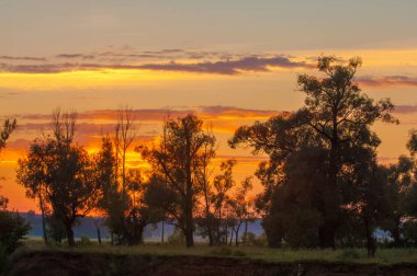 Yaz manzarası fotoğrafı, Şafak vakti gün batımı güzel resimler