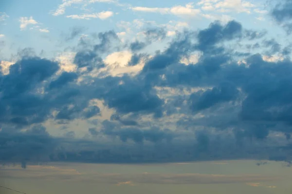 Bulutlar Kümülatif cloudscape Meteoroloji, bir bulut bir aeros olduğunu — Stok fotoğraf