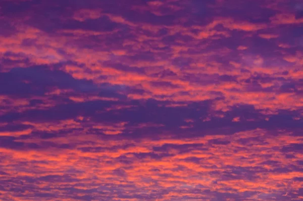 Texture pattern cloud at sunrise sunset La massa apparente di co — Foto Stock