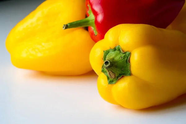 Bell pepper.  Bell peppers are sometimes grouped with less punge