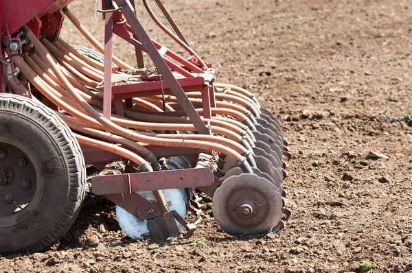 Tractors planting farm fields — Stock Photo, Image