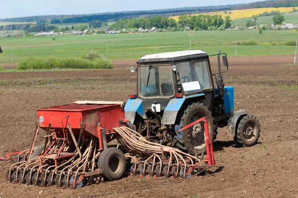 Trekkers planten boerderij — Stockfoto