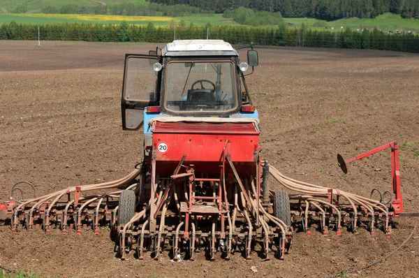 Trekkers planten boerderij — Stockfoto