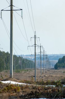 Baharın yüksek sütunları